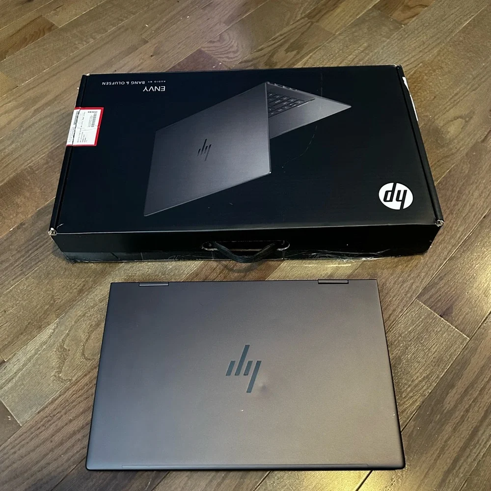 Selling HP Envy x360 2-in-1 Laptop 15 comes with box and charger.